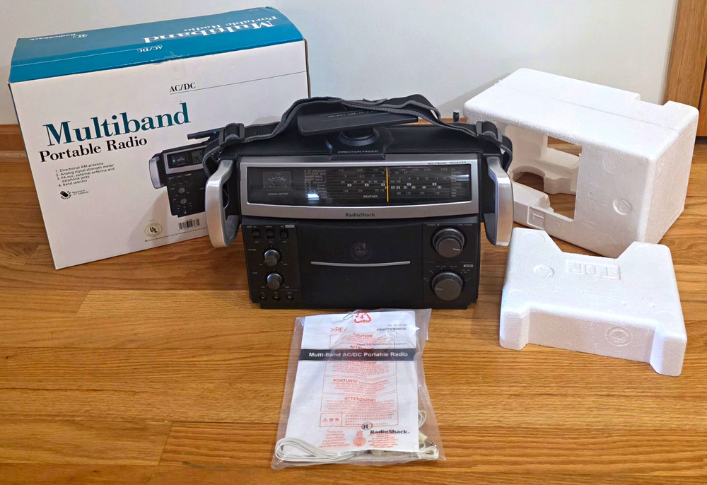 RadioShack 12-795 Portable Multi-Band AM/FM/Shortwave/Weather AC/DC Radio