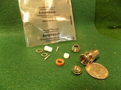 (1) Amphenol Twinax BNC Clamp Male Plug # 31-2226 RG108A 50 Ohms NOS