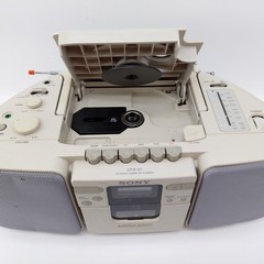Sony CFD-21 AM/FM Radio Mega Bass CD Player Boombox Tested CD Yes, Tape No