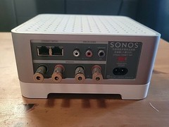 Sonos Connect:Amp Digital Media Streamer – White/Gray S1