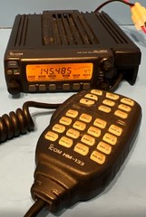 ICOM IC-207H Dual Band VHF/UHF Mobile Transceiver 2 M /70cm Ham Radio Works Good