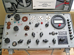 RCA JAN-CRC- 6SN7GT/VT-231 SMOKE GLASS VACUUM TUBE (1944) TV-7 TESTED NEW.