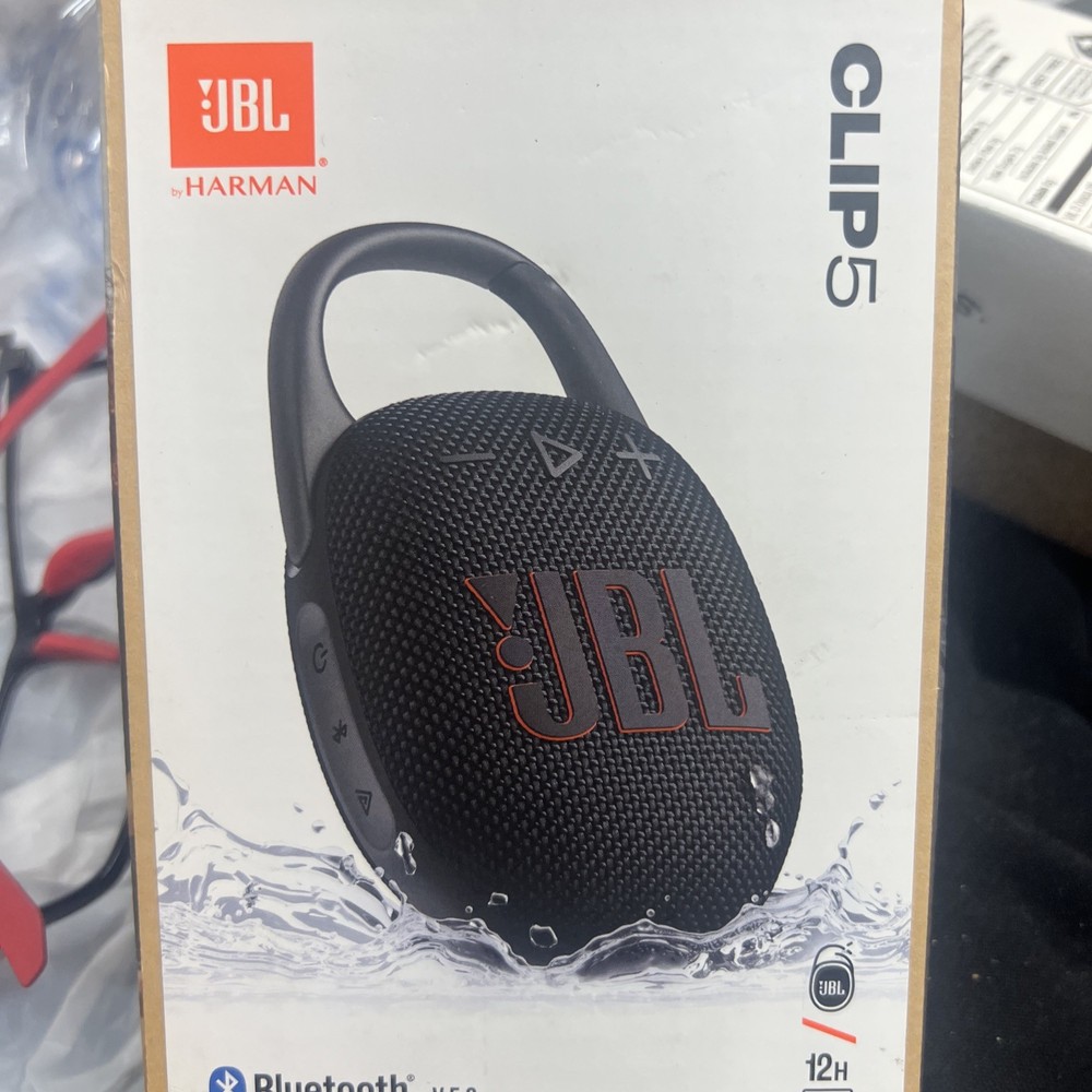 JBL Clip 5 Portable Waterproof Bluetooth Speaker – Black – Brand New Free Ship