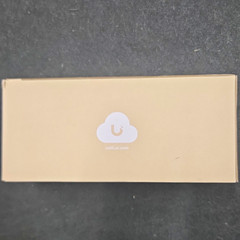 Ubiquiti UVC-G5-Pro Bullet IP/Network Wired Color Security Camera White