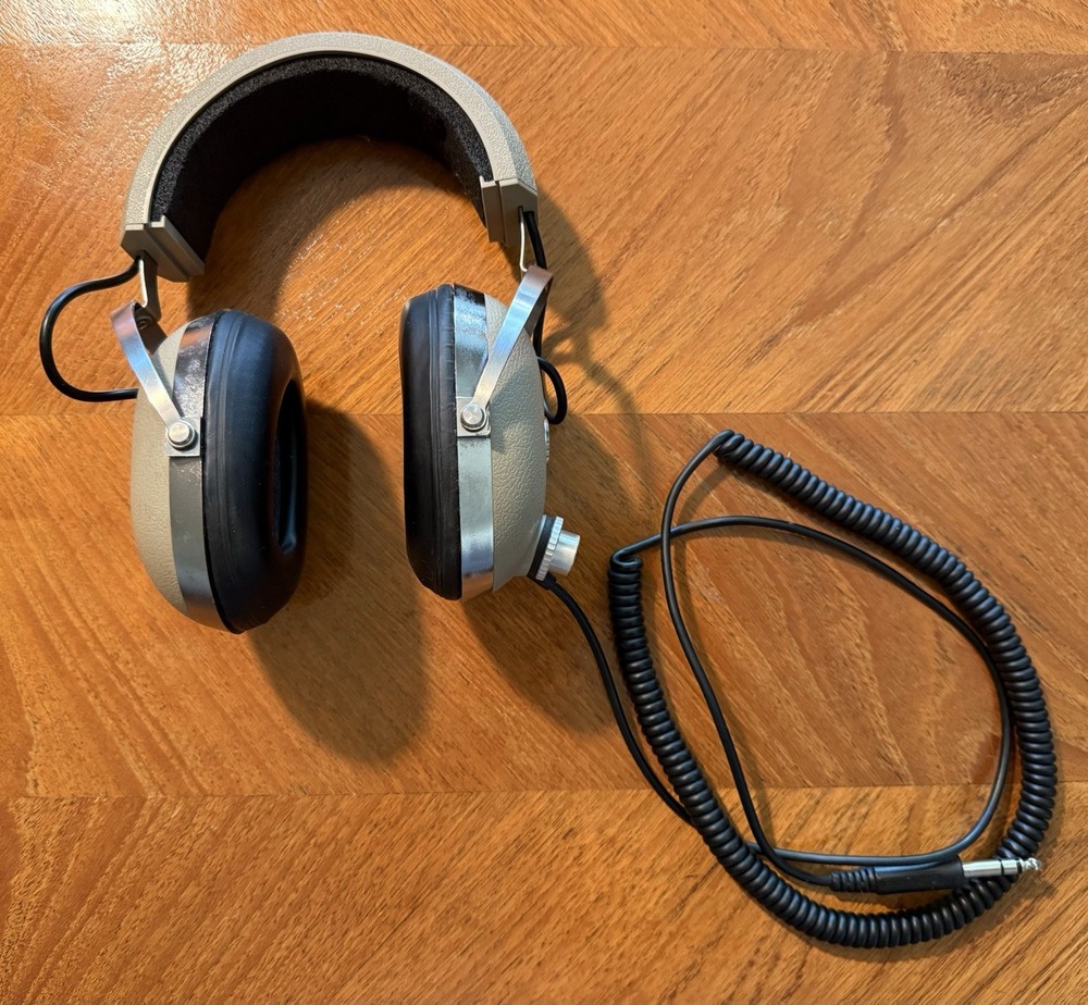 Vintage KOSS PRO4AA Headband Headphones Adjustable Pro 4AA Original