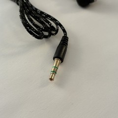 Black In-Ear Earbuds Stereo Tangle Free Braided Cable Cord Quality Sound Bass