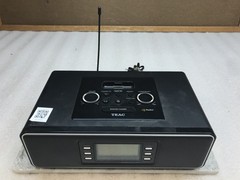 Teak HD-1 HD FM-AM Radio Reciever with iPod Port and FM Antenna – No Remote
