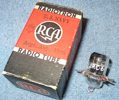 1 NOS RCA JRC 6F4 Acorn Style Vacuum Tube – 1946 Vintage 2-Watt Power Triode
