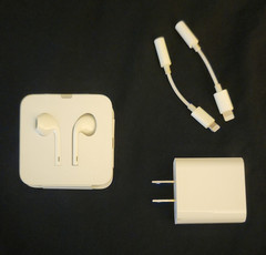Apple EarPods Wired In-Ear Earbuds, Lightning Connector, White