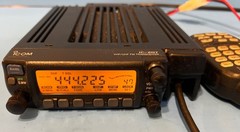 ICOM IC-207H Dual Band VHF/UHF Mobile Transceiver 2 M /70cm Ham Radio Works Good