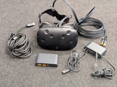Original HTC Vive Virtual Reality System 1st First Generation, READ DESCRIPTION