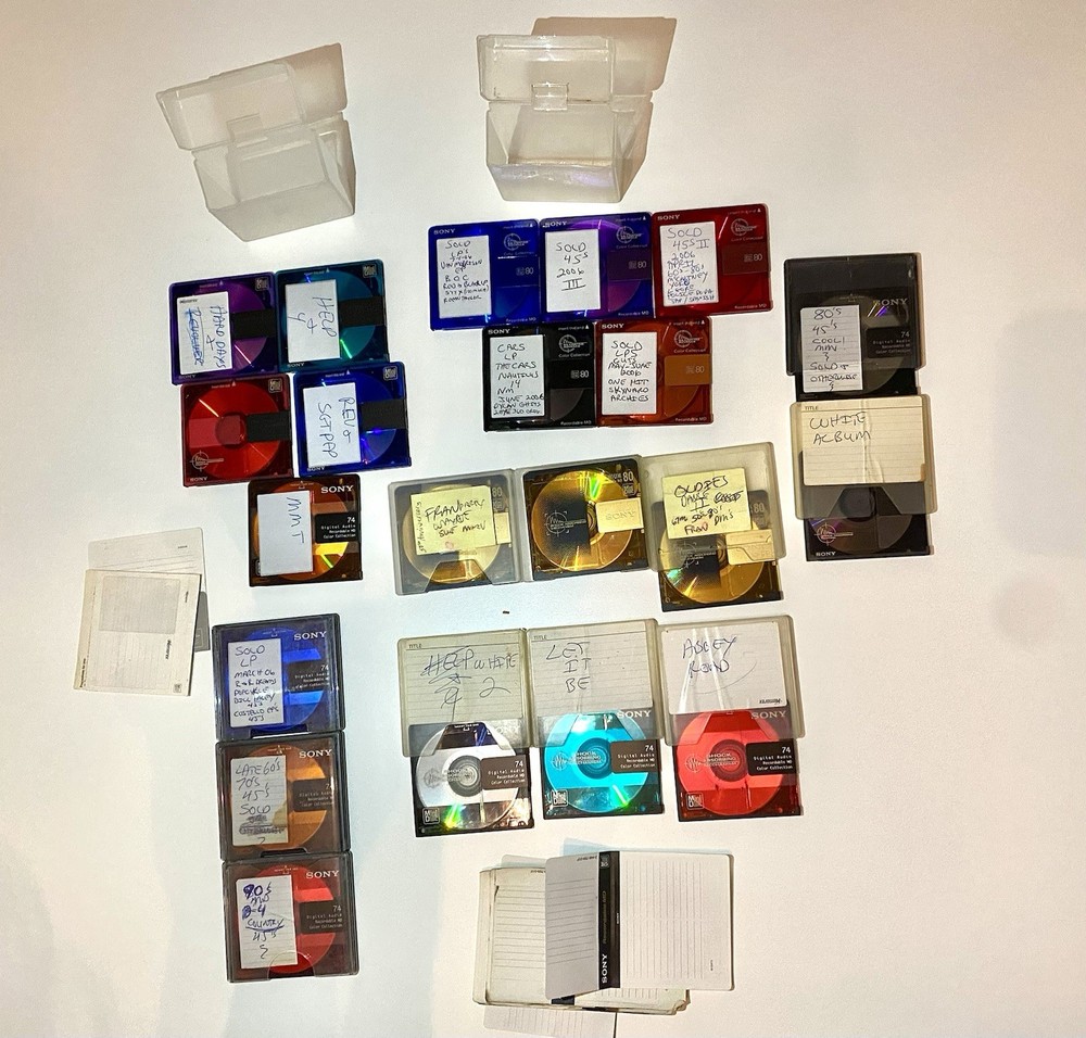 Dad’s MiniDisc Collection! Sony color collection, Maxell, Memorex. 74 &80