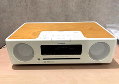 Yamaha TSX-B235 Desktop Audio System Bluetooth CD FM Radio 220V White Remote