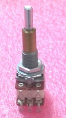 GALAXY DX 55/66/88/99 1K X 1K OLD STYLE SOLDER LUG MIC. & RF GAIN RV10203588 NEW