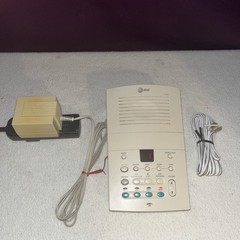 AT&T (1725) Deluxe Time/Date Stamp Digital Answering Machine w/ 4-Mailboxes Mint