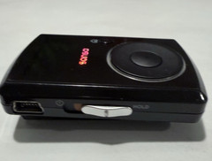 Sansa Clip 2GB Digital Media MP3 Player Black FM Radio and Voice Recorder G2U