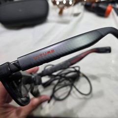 Viture Luma Pro XR Glasses – Regular – 152″ 52* FOV 1000nits Micro-OLED Diopter