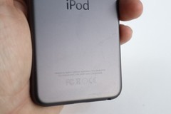 Apple iPod Touch 6th Generation 32GB Space Gray A1574 Holds Charge W/ Box