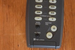 Sony STR-DE845 5.1 Dolby Digital Pro Logic Surr Sound Receiver + Remote Bundle