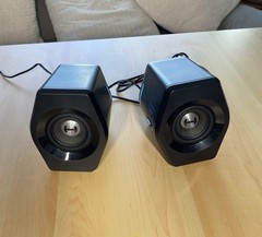 Edifier G2000 Bluetooth RGB Powered Speakers AUX USB Tested Working Pair