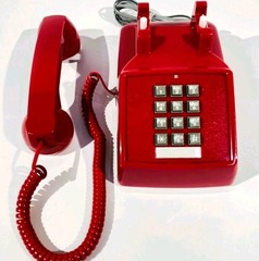 Cortelco Red Analog Desk Landline Telephone Retro ITT-2500-V-RD New