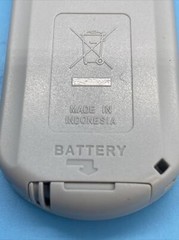 JVC Camcorder Remote Control / RM-V750U / with Battery / Used /Made in Indonesia