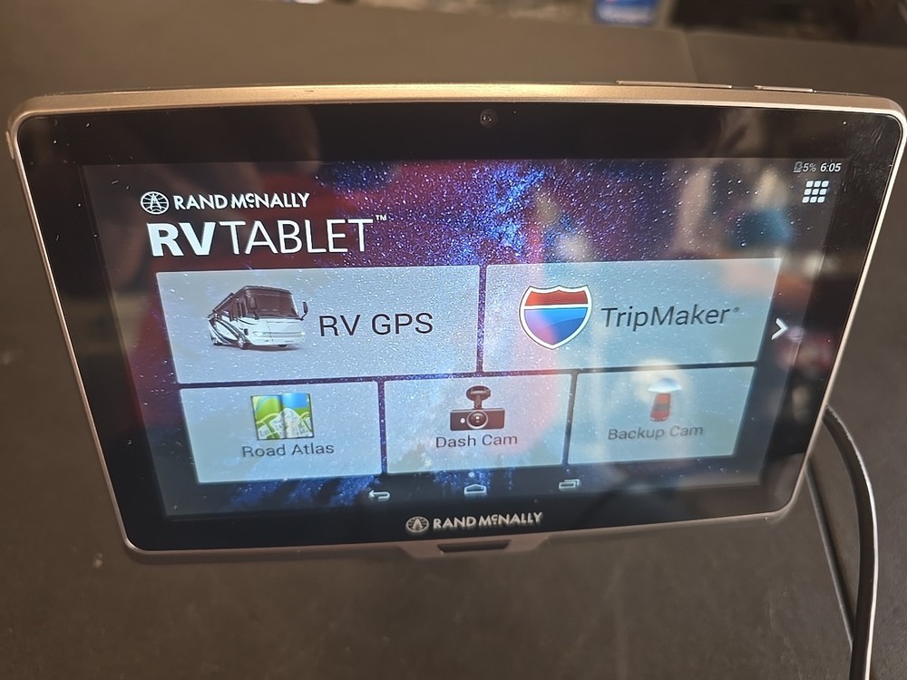 RAND MCNALLY RV Tablet 7″ RV GPS TABLET W/ DASH CAM Internet Road Atlas W Bundle