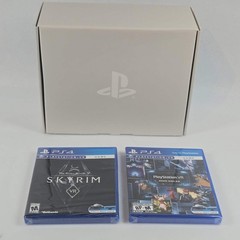 Sony PlayStation VR Skyrim Bundle VR2 Headset White/Black CUH-ZVR2
