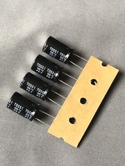 Lof of 4 Rubycon 330 uF 35v Electrolytic Capacitors, Radial Lead