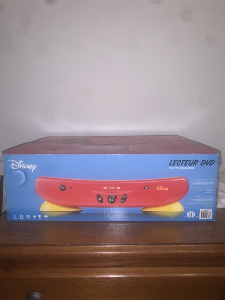 NEW SEALED Disney Mickey Mouse DVD Player DVD2050-C Rare Vintage 2004 In Box