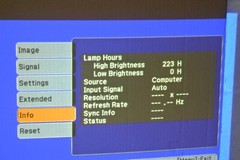 Epson EX30 H283A LCD Projector 223 Lamp Hours. NO REMOTE OR POWER CORD
