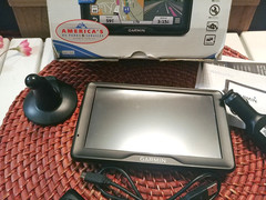 Garmin RV 760 LMT 7″ GPS bundle, Lifetime Maps, Traffic, Car Mount Kit