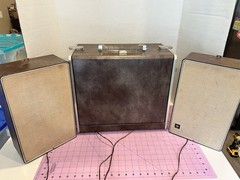 GE VINTAGE TRIMLINE 400 PORTABLE TURNTABLE AMP SPEAKERS SUITCASE Black Chestnut