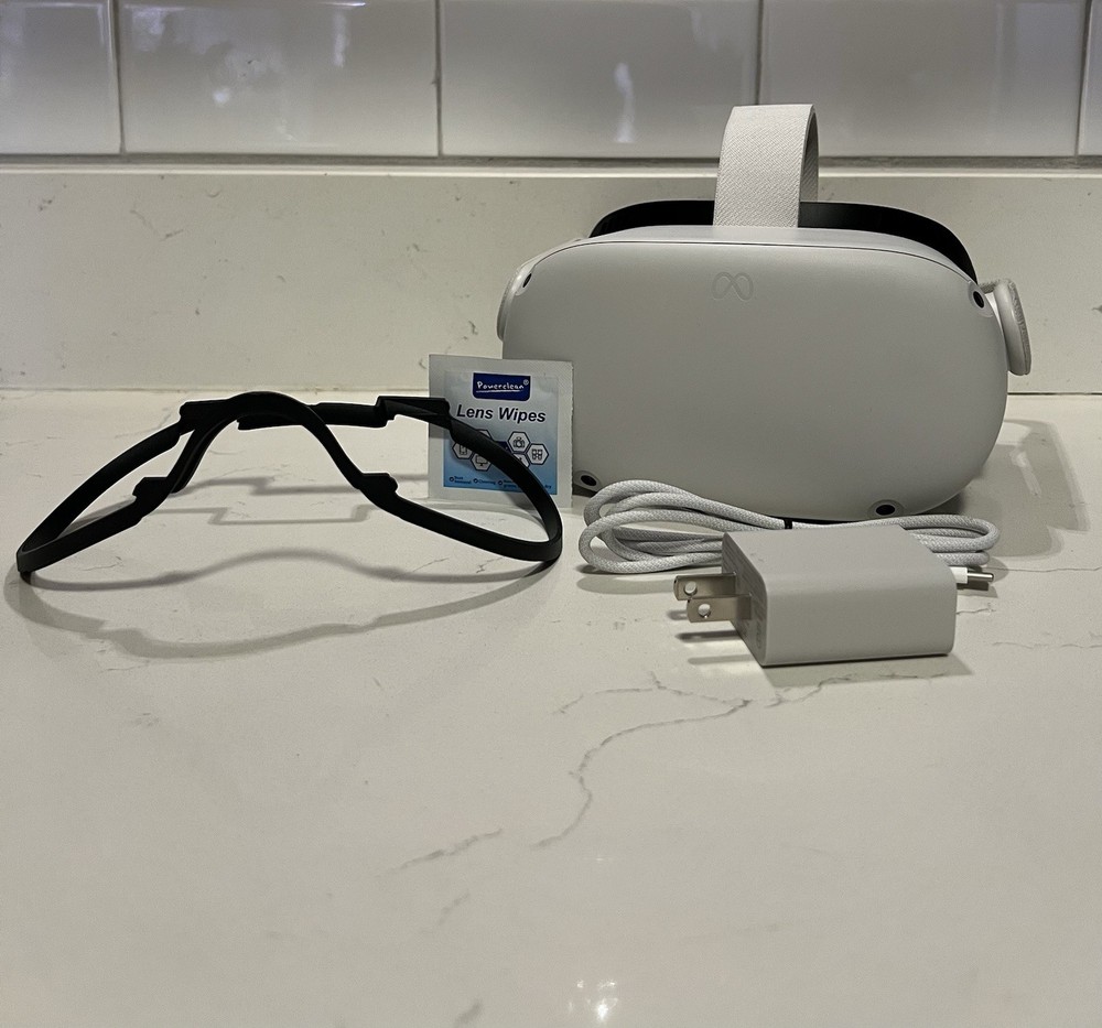 Meta Oculus Quest 2 – 128GB VR Headset + Accessories & Charger