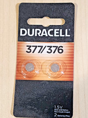 2 x Fresh carded Duracell 377 376 Silver Oxide Watch Battery SR626SW SR626W