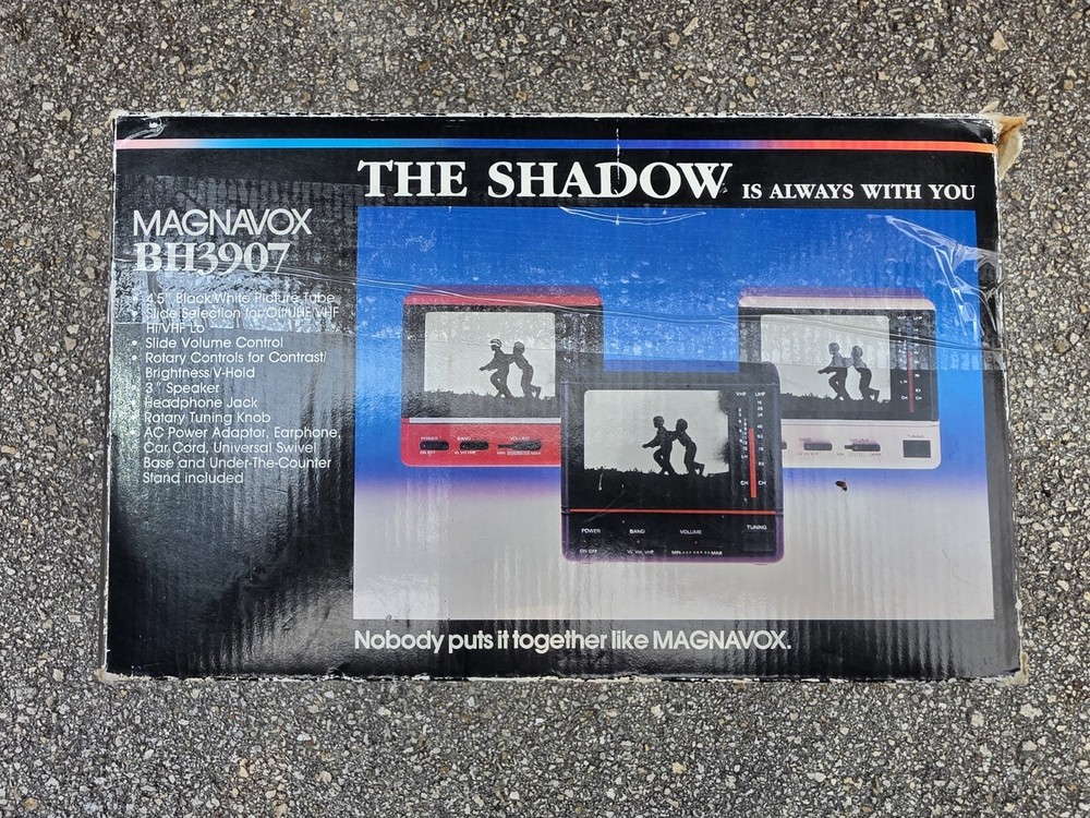 1989 Vintage Magnavox BH3907 Mini TV 4.5” (Black/White) With Stand Tested