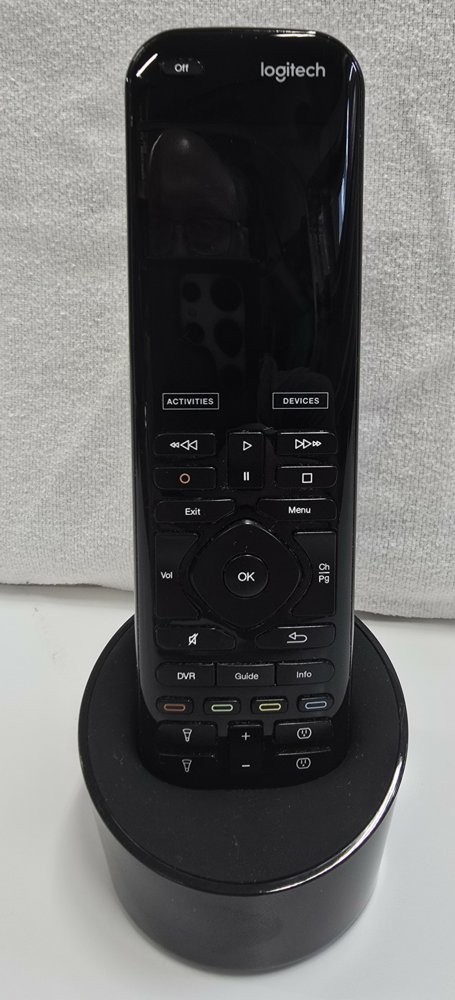 Logitech Harmony Elite and Hub