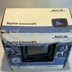 Magellan Crossover GPS 3.5″ LCD Touch Screen Topo Continental United States