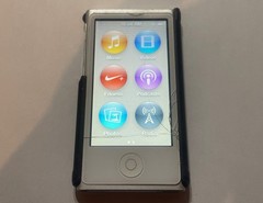 Apple iPod Nano 7th Gen 16GB – Silver (Model A1446)