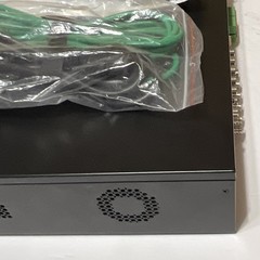 Luma LUM-310-DVR-8CH-0T 8-Channel NVR w/4TB WD Purple HDD-eSATA,HDMI,LAN Cables
