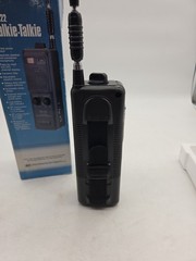Vtg. RadioShack Realistic TRC-222 40-Channel 5-Watt Citizen’s Band Walkie-Talkie