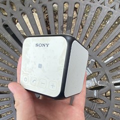 Sony SRS-X11 Bluetooth Cube Portable Speaker White/Black – READ DESCRIPTION