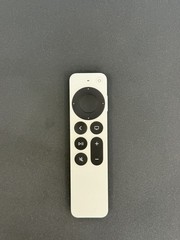 Apple Silver Handheld Wireless Digital Siri Remote Control TV 4K