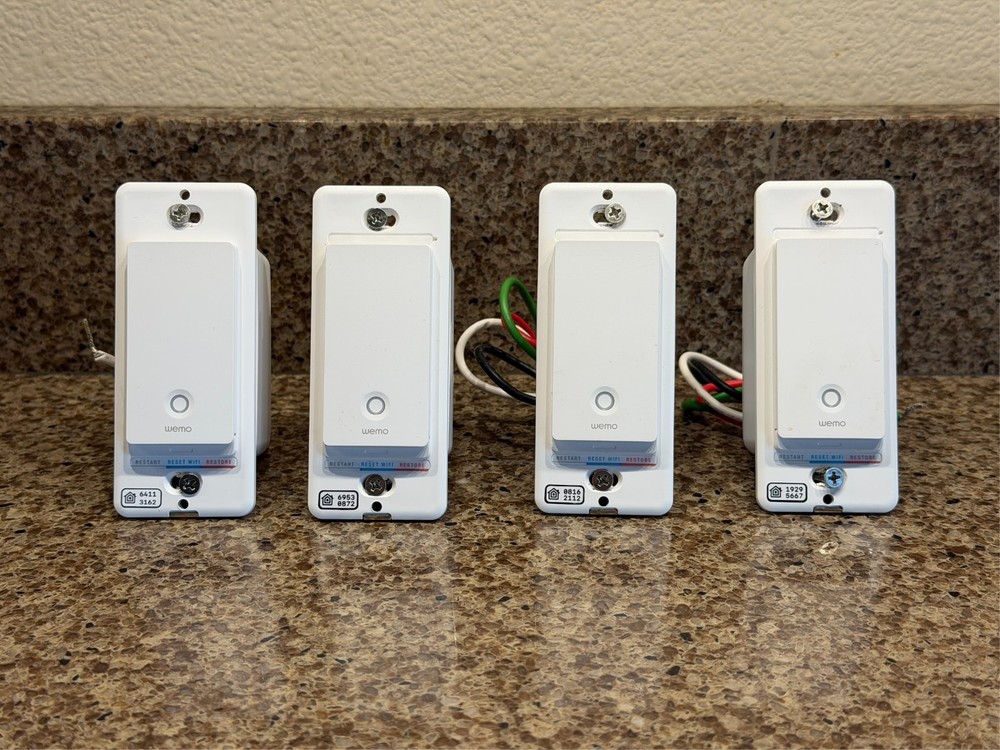 (PRICE IS FOR ONE UNIT) Belkin Wemo WLS040 WiFi Smart Light Switch, White