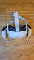 Meta Quest 3S Virtual Reality Headset 128GB White