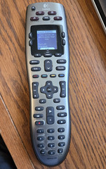 Logitech Harmony 650 Programmable Universal Remote LCD Screen Tested Working