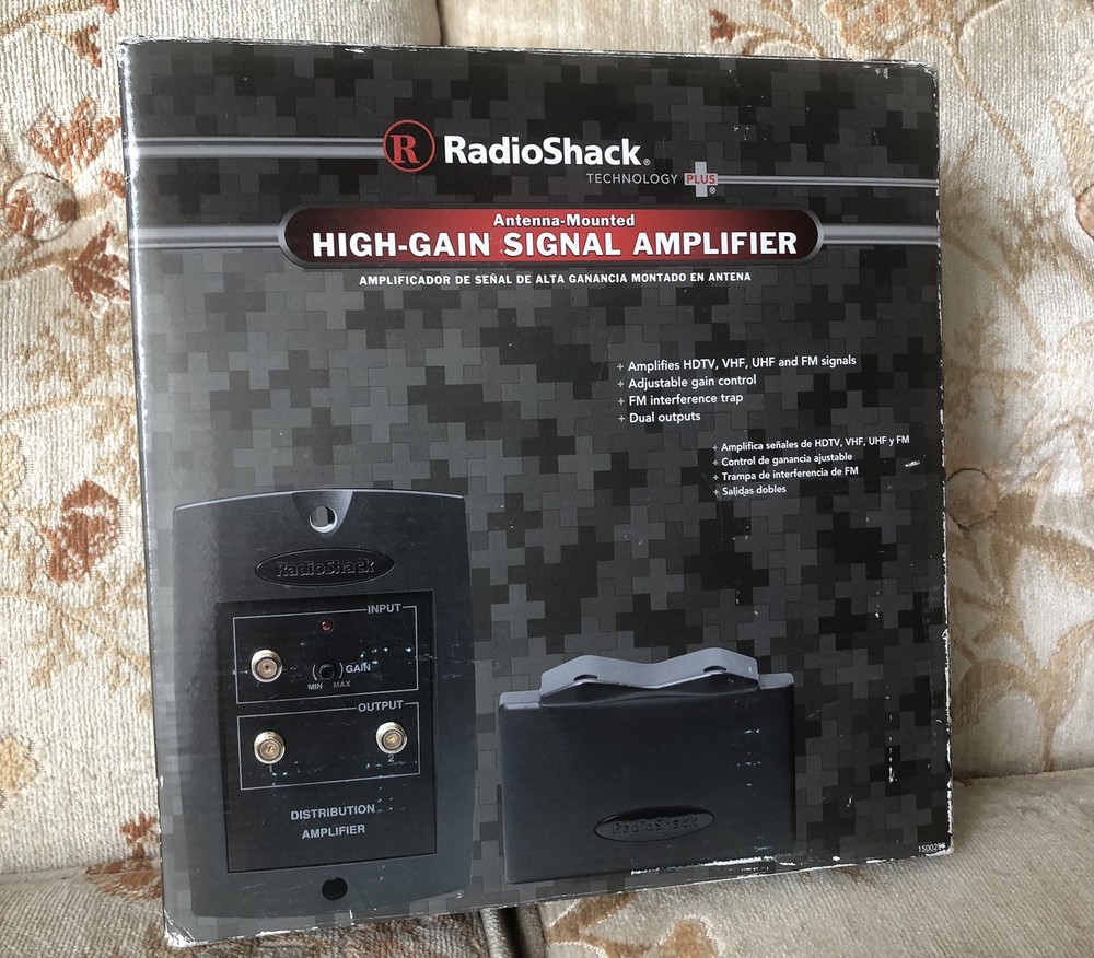 Radio Shack Antenna Based High Gain Signal Amplifier 1500259