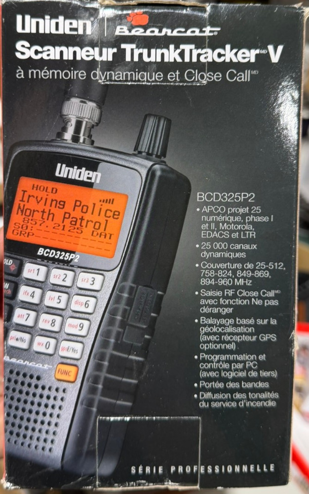 Uniden BCD325P2 Handheld TrunkTracker V Scanner – New in Box