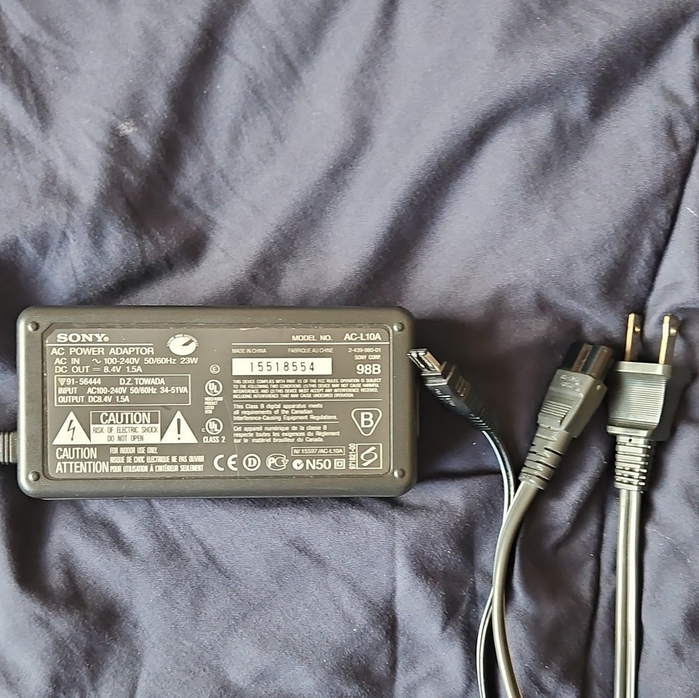 Sony AC-L10A AC Power Adapter 8.4V 1.5A Black 2-Prong US to 2-Pin