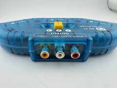 PV AV31 AV Selector Composite RCA Selector Box Switch Splitter Blue